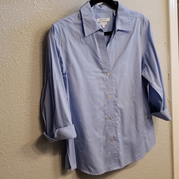 Baby blue blouse - Picture 1 of 2